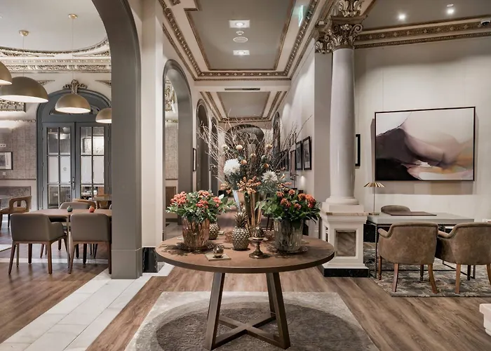 Hotel Círculo Gran Vía, Autograph Collection (Adults Only) Madrid